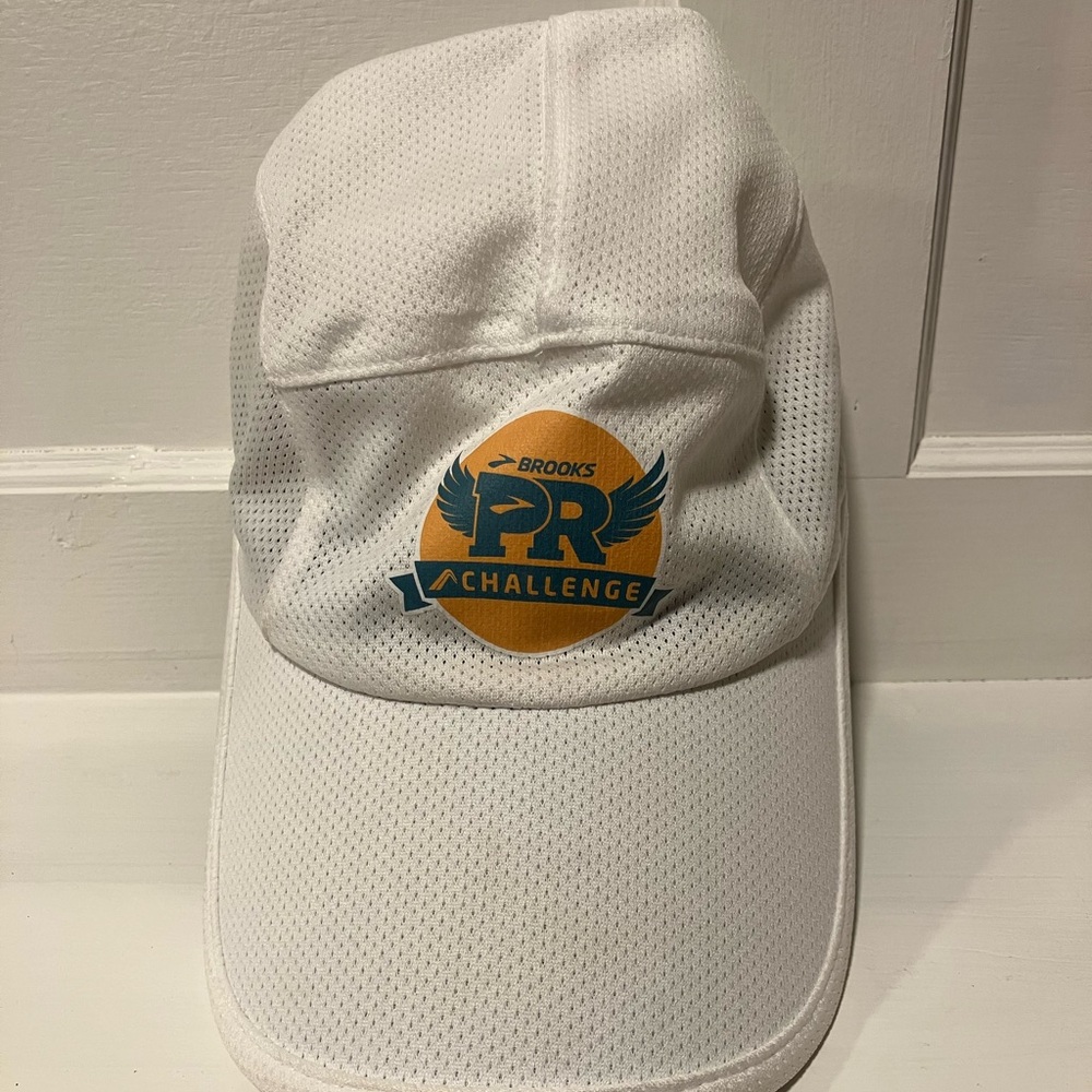 Brooks Running Hat